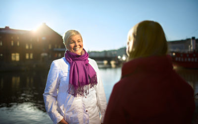 Miten tukea työelämässä olevia omaisia?