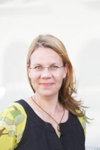 FinFamin vapaaehtoistoiminnan asiantuntija Vaula Ollonen
